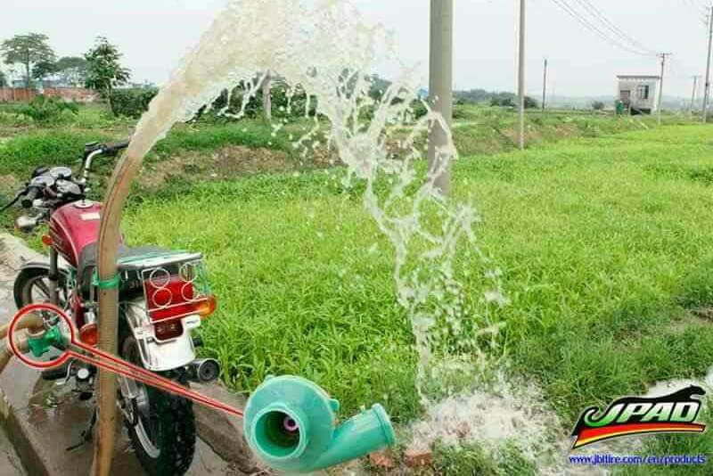  Pompe Eau Pour Moto - matériels machines la dernière innovation des petits agriculteurs de l’afrique de l’ouest qui se sont tournés vers des motos pour irriguer leurs fermes----une simple pompe exploitée par une moto est la dernière innovation pour les agriculteurs désireux de faire de l’irrigation. cela 