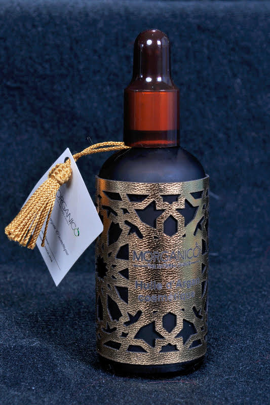  Huile D'argan Bio De Qualité - huiles bonjour, ----nous sommes une société de production et d’export de huile d’argan bio alimentaire et ----cosmétique ,  on travaille avec une coopérative de 30 femmes de la région d’essaouira ,  on ----est certifié bio ,  et on  propose des tarifs très int&e