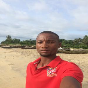  Moringa; Mais Cacao Café - autres recharche des clients pour achat de de poudre de moringa du cameroun capacité de livraison 100 tonnes par mois vous pouvez ùe joindre directement  par whatsapp