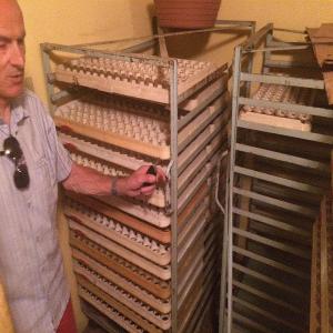  Couvoirs 35000 Oeufs, Mangeoirs Abrevoirs Automat - matériels machines  - deux (2) petits incubateurs capacite  6840  oeufs  longeur 1.70 profondeur 1.7 hauteur 1.75 1650 watts-- - deux (2) larges incubateurs capacite 10200 oeufs longeur 2.88   profondeur 1.7 largeur 2   1950 watts--- trois (3) eclosoirs  capacite 2300 eoufs 800 watts longeur 1.85 largeur/profondeur 1.