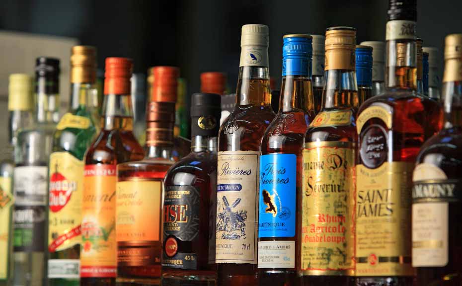  Recherche Rhum Blanc Agricole 150l - boisson alcoolisée bonjour,  ----je suis à la recherche d'un fournisseur pour un premier batch de 150 l de rhum blanc agricole venant des dom-tom (voire d'autres aires régionales) pour production d'une boisson spiritueuse au rhum. lancement de nouveau produit. potentiel achat annuel 2018 - 1 500 à 