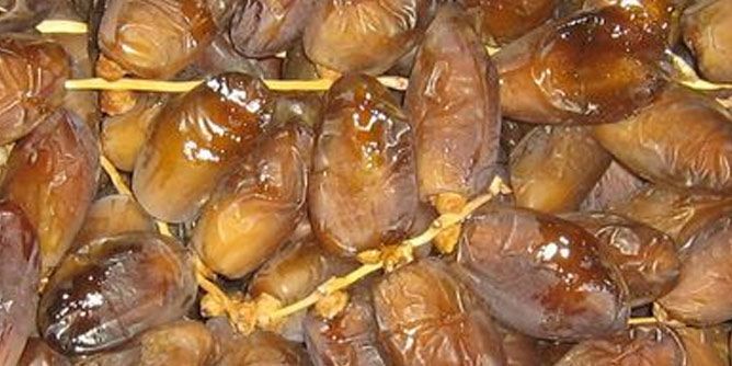  Dattes Ennour 1er Choix - fruits et légumes on met en vente dattes ennour 1er choix,  d'origine tunisienne ( kébili ) --vente à la limite de production --possibilité de conditionnement selon la demande du client ( emballage de - 1kg,  2kg...)--