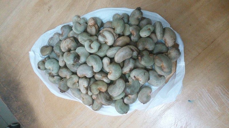  Produits Agricole - fruits et légumes je suis un jeune ivoirien motivé pour le travail bien fais en rélation avec de grande personnalité et avec plusieurs producteurs de divers sur territoire ivoirien- le cacao, le café, le coprah, le coton, l'huile de palme,  la noix de cajou, le maîs,  le latex, le riz, le suc