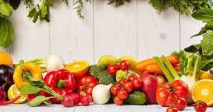 Fruits et légumes de saison  - fruits et légumes --poivron coach -0, 93euro/kg--poivron california rouge - 1, 30euro/kg--poivron california jaune - 1, 60euro/kg--piment fort - 0, 98/kg--tomate cerise - 1, 30 euro/kg--tomate ronde 0, 85euro /kg