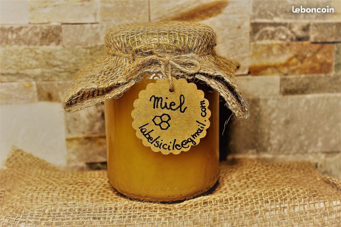  Miel De Fleur D'oranger Direct.apiculteur 1kg Bio - produits sucrés directement de l'apiculteur (mon beau père) en sicile aux consommateurs sans additifs ni conservateurs.--produit bio sans pesticide----produit déjà en france. donc livraison gratuite en france métropolitaine.----couleur ambrée,  texture onctueuse et saveur parfum&ea