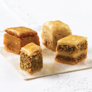  Baklawa Tunisienne - patisserie nous sommes un fournisseur de pâtisserie tunisienne baklawa avec différents goûts - amandes noisette pignon noix... ! pour plus de détails contactez nous