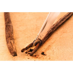  Gousses Vanille De Madagascar Récolte 2017 - épices aromates gousses vanille de madagascar ----récolte- 2017--origine garantie - madagascar --en sachet sous vide  ----gousses vanille de madagascar bourbon qualité  extra non fendue  - enf - gousses entières,  souples et saines,  de bonne flaveur,  de couleur uniforme brun chocolat,  dont la te