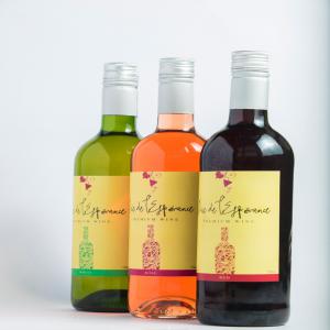  Vin Dessert De L'ile Maurice - vins nous faisons un vin dessert de l’ile maurice en trois saveurs,  soit,  rouge,  rosé et blanc. le procès de fermentation se fait sous notre climat tropical qui rend le goût unique de notre vin. --