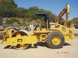  Bâtiment Et Travaux Publics - Investissement capitaux entreprise agr&eacute;e en route agr&eacute;ment technique categorie t3(travaux d'assainissement,  piste rurale,  ouvrages d'art,  entretien du bitume, etc) recherche des investissements  en nature(niveleuse,  chargeur, benne, citerne &agrave; eau, etc).