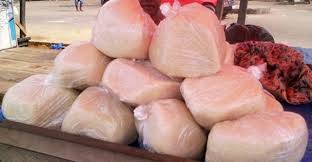  Consommer Local Attiéké Placali Hors Côte D'ivoir - autres je suis un jeune ivoirien,  vivant en c&ocirc;te d'ivoire. je suis dans le commerce et je propose de fournir tout client int&eacute;ress&eacute; par deux de nos nourritures pris&eacute;es connues - l'atti&eacute;k&eacute; et le placali,  aux usa et en europe. bonnes affaires &agrave; nous !