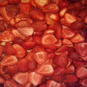  Fraises Surgelées Iqf - fruits et légumes bonjour,  je suis un producteur et fournisseur de fraises surgelées en iqf varieté sabrina,  camarosa,  festival,  sanandreas,  fortuna...--nous travaillons un volume annuel de 3000 tonnes de fraises surgelées avec un brix minimum de 7% dans notre usine à moulay bousselham.--n