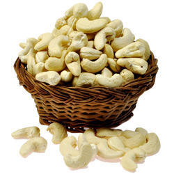  Vendons Noix De Cajou - fruits secs et graines grillées nous proposons des noix de cajou origine vietnam de tres bonnes qualites et fraicheur ;--la livraison est prevu pour mars-avril , le port de chargement est ho chi minh city -vietnam. les termes de paiement sont 30% deposit et le restant contre bl .nous pouvons vous livrer les marques suivantes - ww24