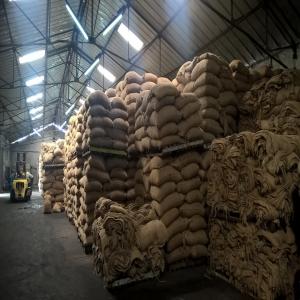  Cacao De Côte D' Ivoire - café cacao thé     nous sommes mandatés par un vendeur producteur de côte d ivoire . nous proposerons un prix cif en fonction des quantités demandées et du programme de livraison mis en place. --nous travaillons sur la base de lcr irrévocables et confirmées par banque du to