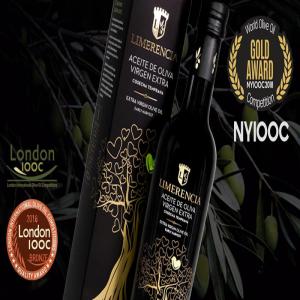  Presentation De Nos Huiles (2medailles) - huiles nous avons le plaisir de vous presenter les produits de haute qualité que nous avons á votre disposition.--est une huile d´olive extra vièrge,  conçu avec la variété d´olive picual de qualité supérieure. elle est obtenue à la sierra mágina (parc