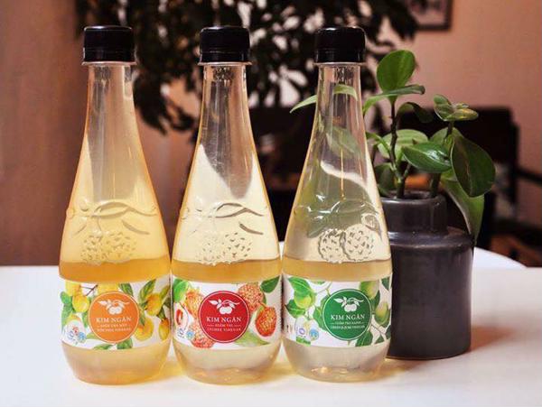  Vinaigre De Litchi (100% Naturel) - épices aromates bonjour --nous sommes une société vietnammien spécialisée dans la fabrication de vinaigre de litchi (100% naturel,  fermenté directement de la chair de litchi fraiche et du miel de litchi vietnammien et obtenu sans l'utilisation de colorants,  additifs,   conservateur