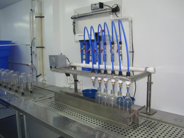  Créez Une Unité De Production D'eau Semi-automat - matériels machines la matière première principale peut etre de l’eau brute soit d’une source ou d’un forage. la demande d’eau purifiée est très importante dans les pays en développement. cette station d'embouteillage d'eau semi-automatique permet de conditionner des bouteilles de 0, 5