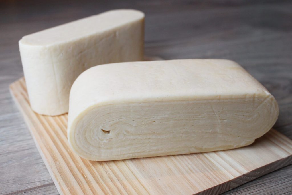  Pâte Feuilletée - patisserie je suis un fournisseur tunisien sp&eacute;cialis&eacute; dans la fabrication de p&acirc;te feuillet&eacute;e surgel&eacute;. --je cherche des clients pour ce produit de qualit&eacute; sup&eacute;rieure. quantit&eacute; minimale commandable 500kg.