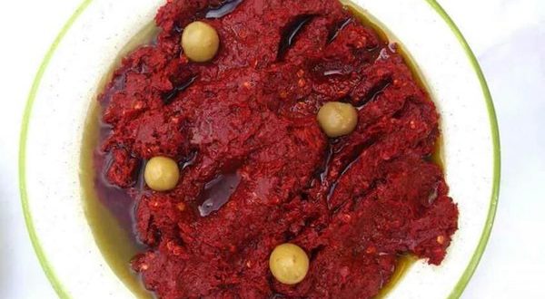  Harissa Tunisienne - épices aromates harissa est une purée de piments rouges originaire de la tunisie. les piments sont séchés au soleil puis broyés avec des épices  alors profiter 