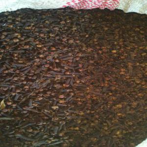  Clou De Girofle R-cg3 Madagascar - épices aromates type- clou de girofle--numéro de type- r-cg3--forme- bâton--couleur- brun--point d'origine- madagascar--humidité- 10%-13% --tiges/tete moins; 3%-5% --bébé de clou de girofle; 2% --récolte; nouvelle récolte 2017 --qualité; triés sur le vol
