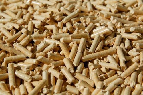 Best Quality Wood Pellets DIN+, EN Plus A1, 6 Mm - wood charcoal fiber we are manufacturers and supplies of grade a din+ wood pellets--with best specification below--diameter- 6mm--length-5 to 20mm--moisture content-<10%--ash content-<0.7%--net calorific value-17.8mj/kg--density- 650kg/m3--packing- pe bags of 15kg/bag,  1--000kg jumbo bags, 18-22mt per container 20ft--we