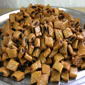  Makroudh Tradionnel De Kairouan - patisserie vous trouveriez chez nous le délicieux makroudh de kairouan--nous avons une large gamme de makroudh; makroudh aux amandes,  aux dattes,  au zgougou, ...