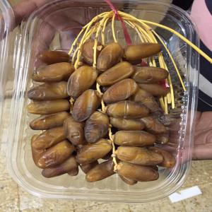  Dattes Algérienne 100% Bio - fruits et légumes nous vous proposons notre propre deglet nour 100 % bio (dattes algériennes),  premier choix en grande quantité,  récoltées cette année (2018/2019),  vous avez la possibilité de préciser le type de conditionnement de votre choix,  nous travaillons tout au 