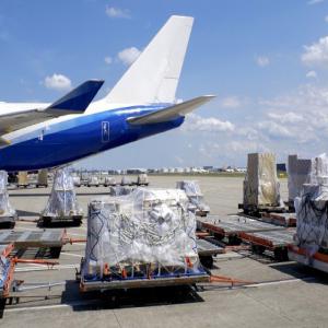  Envoie De Colis - transport transit logistique  vous etes assur&eacute; de voir votre marchandise livr&eacute;e en temps et en heure,  en toute s&eacute;curit&eacute;,  et cela,  &agrave; l'endroit que vous avez pr&eacute;alablement choisi. c'est gr&acirc;ce &agrave; l'organisation de notre cha&icirc;ne logistique,  notre &eacute;quipe d&eacute;vou&