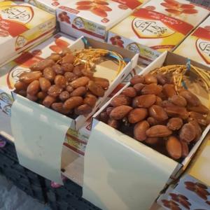  Algerian Dates - fruits and vegetables dear clients----with our algerian dates,  high quality deglet nour. we propos our premium variety for export to america,  africa and asia region. ----for any request let us know. we are available to offer you our best price. ----waiting your request.