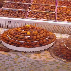  Produits Bio Dattes Et Safran - fruits secs et graines grillées nous sommes une coopérative récemment créée,  basée sur l'oasis d'ouarzazate au maroc,  nous produisons surtout les dattes de bonne qualité.--dattes fraîches,  bio à 99% (selon les analyses communiquées par un de nos clients en france) et de