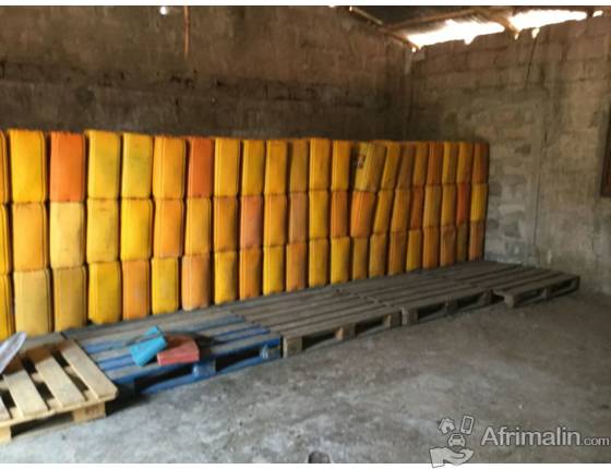  Huile De Palme Disponible - huiles je dispose de 25000 tonnes d'huile de palme. quantité qui pourrait évoluer. possibilité de me déplacer pour négociation 