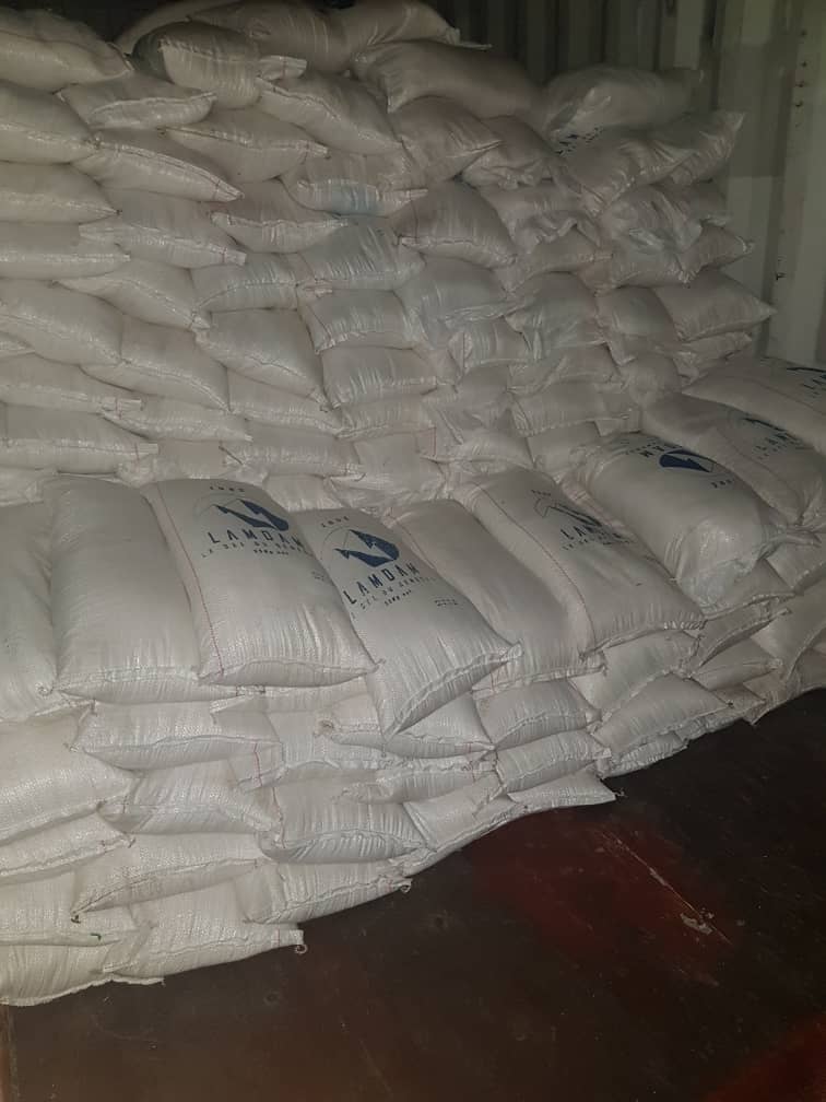  Sel Du Sénégal - épices aromates vente de sel iodé dans des sacs neufs de 25kg ou 50kg. qualité gros sel et sel gris.--la tonne à 75.000fr cfa dédouanement à la charge du client.