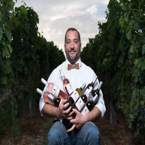  Distributeur De Vins International - vins directement issus des plus grands vignobles français.--possibilités de livraison partout dans le monde par bateau ou avion.--commande minimum- 1500€ (1 million fcfa).--demander le catalogue grossiste. 