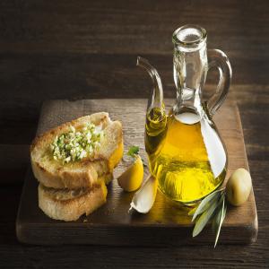  Gourmet Fine - huiles bakana gold extra vierge olive oil --produit de haute qualité disponible et distribuée ( afrique ,  usa ,  asia , oceanie, europe)----interessé - bakana gold ----