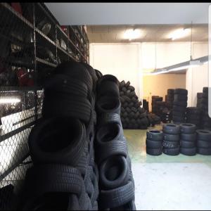  Ventes En Gros Des Pneus D´occasion - transport transit logistique pneus d´occasions pour export  . tout concernés bien vouloir me contacter  je suis spécialisé ds la vente des pneus d´occasions. j´ai le stock et j´assure aussi la logistique dans tout pays africain.