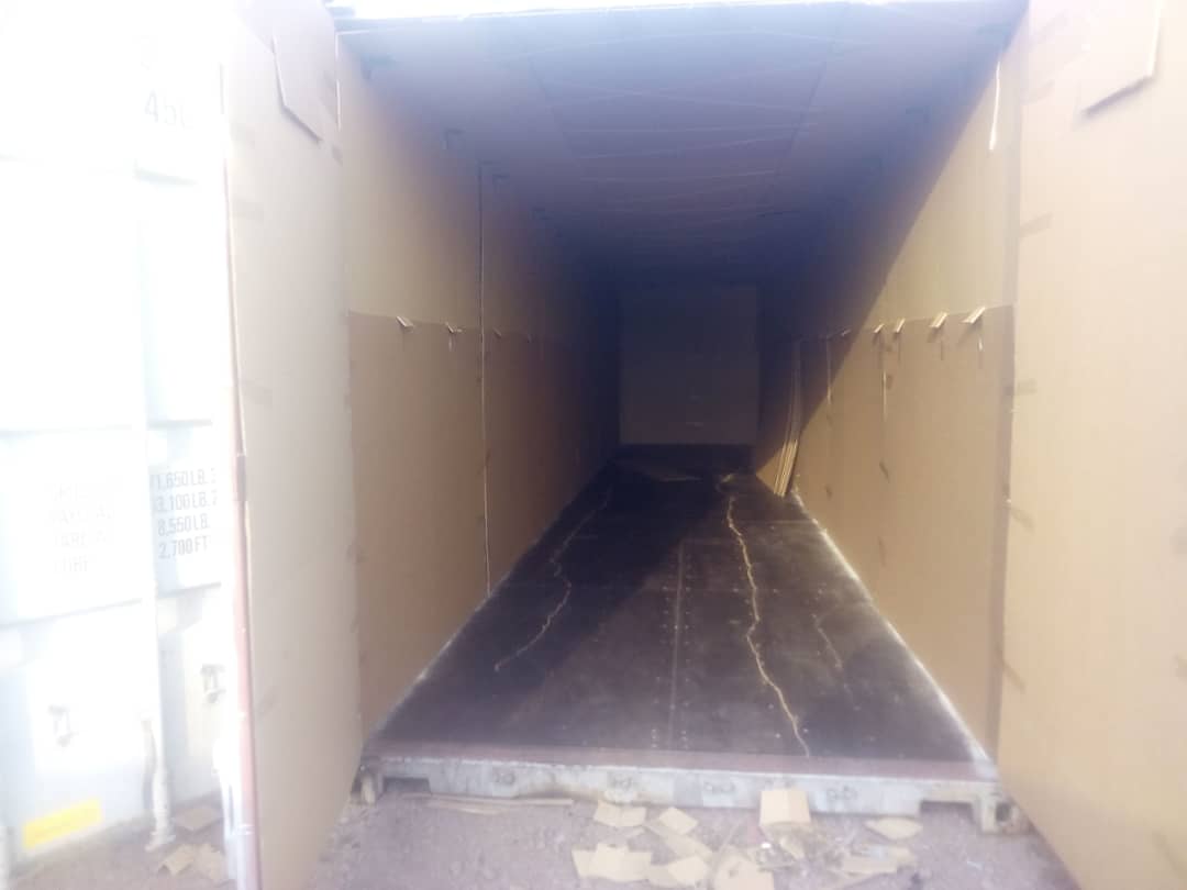  Habillage De Conteneur Pour Grains Cacao/café,etc - café cacao thé l activit&eacute; d habillage de conteneur  consiste &agrave; recouvrir l int&eacute;rieur du conteneur avant empotage du cacao,  du caf&eacute; ou autre grains pour une meilleure conservation de ceux-ci durant le temps de transport. --pour se faire le processus suivant est mis en place selon que le 