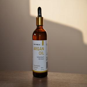 100% Organic Argan Oil - olis --cosmetic argan oil & barbary fig oil--we are moroccan company specialiste of market cosmetic argan oil & barbary fig oil. our produce is bio and certified.we search for the best oppurtunities with companies interested in argan oil around the world 