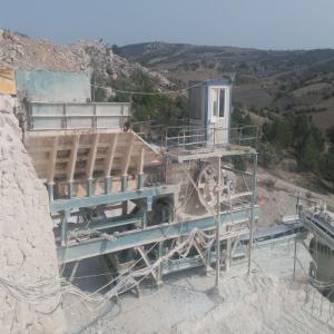  Concasseur 125 Avendre - matériels machines concasseur capacité 125 a vendre ça produit par heure de 200 tonne a 400 tonnes livrer au port de client  