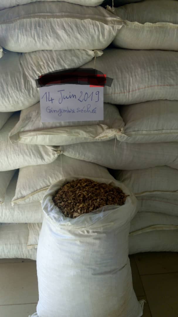  Gingembre Séché - épices aromates nous vous annonçons une très grande quantité de gingembre séché disponible au burkina faso dont la livraison sera faite sur lomé ou ailleurs si la garantie souhaitée est émise.--je reste à la disposition pour toutes informations utiles.-