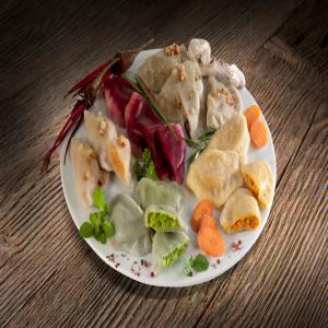  Ravioles Vegan Pour Rhd Ou Industrie - fruits et légumes dans le cadre de notre d&eacute;veloppement a l'exportation nous offrons des ravioles aux l&eacute;gumes,  avec certificat produit vegan si souhait&eacute;,  surgel&eacute;es iqf ///  4 farces- petits pois-menthe,  champignons-millet,  carotte-curry,  betteraves-millet /// tr&egrave;s bons produits,  r&ea