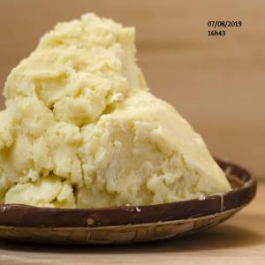  Shea Butter(beurre De Karité) - fat we have shea butter( beurre de karité) in good quality . you can us for any informations about it .thann you .