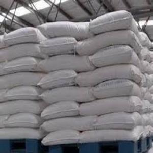  Sucre Icumsa 45 - produits sucrés bonjour , --je peux vous proposer 1/10 bateaux de 12500 mt  par mois  de sucre icumsa 45 .--incoterms - cif aswp .--emballage - sacs de 50 kg .--provenance - brésil .--procédure - icpo +cis (company profil ) +  rwa ( certifié de banque ) + fiche technique + target-price + photoco