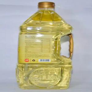Refined Soybean Oil - huiles refined soybean oil specifications----physical state- liquid----appearance- light yellow,  clear and brilliant----taste- bland----odor- bland----color- 5 – 13.5 yellow / 0.6 – 2.0 red---- ----quality standards-----free fatty acid %- 0.05 – 0.1%----peroxide value meq/kg- 0.5 - 1.0 meq/kg----refractive