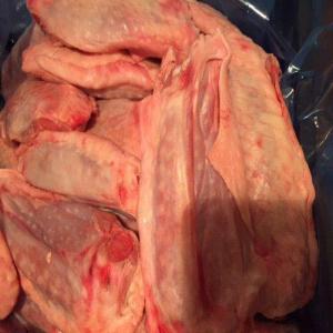  Je Suis La Recherche D'un Fournisseur Sérieux - viandes et oeufs nous sommes une soci&eacute;t&eacute; sp&eacute;cialis&eacute; dans la vente des produits agro alimentaires et produit congel&eacute;(poissons et les poulets) en afrique de l'ouest plus pr&eacute;cisement le benin  nous recherchons un fiable fournisseur de ses produit afin de les vendre ici au benin