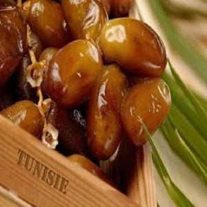 Dattes Tunisienne - fruits et légumes datte de  haute qualit&eacute; --nous somme une soci&eacute;t&eacute; tunisiennes d'export de produits agro-alimentaire fruit et l&eacute;gume 