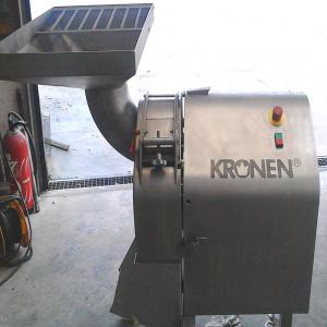  Coupeuse Kronen - matériels machines model kuj - construction inox - coupe tranche / bâtonnet / cube - entraînement par tambour à disque - outillage 10 et 30 mm 