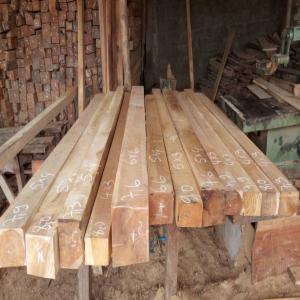  Client Pour Teck Du Bénin - bois charbon fibre notre industrie produit des chevrons,  des planches de toutes dimensions et des palettes de tecks. nous sommes à la recherche de clients. capacité de production 6 à 8 conteneurs par mois 