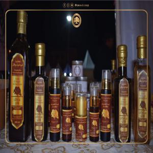  Agran Alimentaire Et Cosmetic - huiles nous somme une coop&eacute;rative  marocaine  ,  notre activit&eacute;  principale  est de commercialiser  les produits  tiroirs  ,  est je suis &agrave; la recherche  de la client&egrave;le  &agrave; qatar,   soit pour une grande quantit&eacute;  ou petite  ,  aussi on fait de l'export  merci  de me co