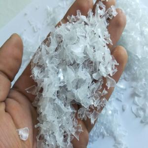  Paillettes De Pet De Bouteille Plastiques Lavées - Industrie exploitation nous produisons des paillettes de plastiques lavées à chaud de couleur vert,  transparent et bleuatre .