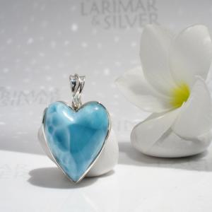  Rech Lapidaire Larimar République Dominicaine - pierre roche bonjour,  je recherche un lapidaire pouvant me fournir en cabochon de larimar de tr&egrave;s belles qualit&eacute;s &agrave; prix int&eacute;ressants sous diverses formes (coeur,  marquise,  goutte,  rond ..) ou meme sous formes de bijoux argent 925--