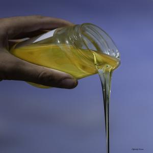  Miel D'espagne Et Bulgarie De Tres Bonne Qualite. - produits sucrés nous sommes une entreprise fran&ccedil;aise situ&eacute;e dans le lot et garonne (47) notre miel r&eacute;colt&eacute; sur place sur nos rucher en espagne est de grande qualit&eacute;.--notre miel n'est pas coup&eacute;,  il est extrait a froid,  il est filtr&eacute; et unifi&eacute;e et il est r&eacu